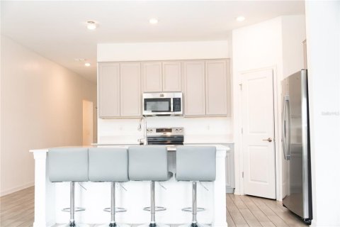 Casa en alquiler en Haines City, Florida, 3 dormitorios, 144.93 m2 № 1917114 - foto 23