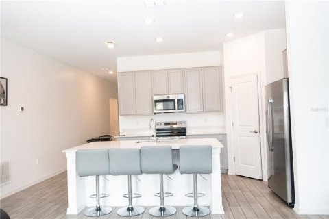 Casa en alquiler en Haines City, Florida, 3 dormitorios, 144.93 m2 № 1917114 - foto 18