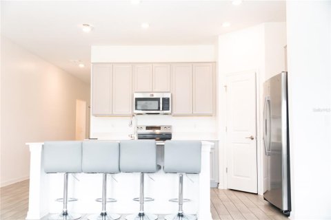 Casa en alquiler en Haines City, Florida, 3 dormitorios, 144.93 m2 № 1917114 - foto 20