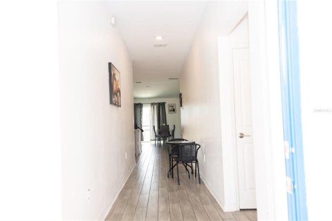 Casa en alquiler en Haines City, Florida, 3 dormitorios, 144.93 m2 № 1917114 - foto 5