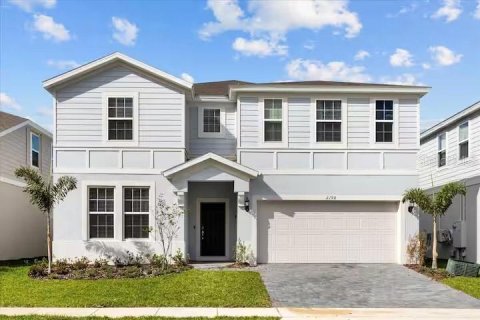 House in Davenport, Florida 10 bedrooms, 408.68 sq.m. № 1523778 - photo 1
