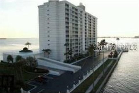 Снять в аренду кондоминиум в Клируотер, Флорида 2 спальни, 117.89м2, № 1829513 - фото 17