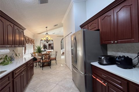 Villa ou maison à vendre à Clewiston, Floride: 3 chambres, 192.68 m2 № 2074953 - photo 18