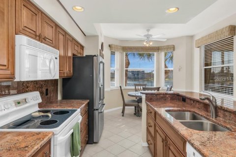 Condominio en venta en Fort Myers, Florida, 2 dormitorios, 104.7 m2 № 1793984 - foto 2