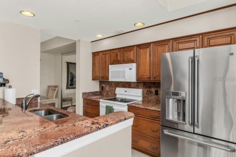 Condominio en venta en Fort Myers, Florida, 2 dormitorios, 104.7 m2 № 1793984 - foto 6