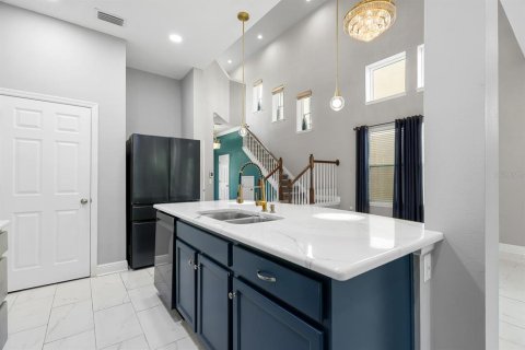 Casa en venta en Fish Hawk, Florida, 4 dormitorios, 221.11 m2 № 1911975 - foto 6