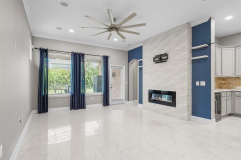 Casa en venta en Fish Hawk, Florida, 4 dormitorios, 221.11 m2 № 1911975 - foto 13
