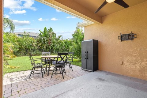 Casa en venta en Fish Hawk, Florida, 4 dormitorios, 221.11 m2 № 1911975 - foto 30