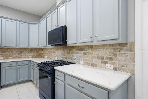 Casa en venta en Fish Hawk, Florida, 4 dormitorios, 221.11 m2 № 1911975 - foto 5