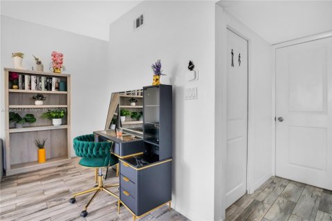 House in Orlando, Florida 5 bedrooms № 1955015 - photo 16