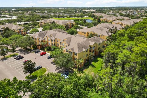 Condo in Orlando, Florida, 3 bedrooms № 2106900 - photo 25