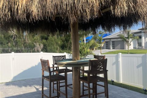 Casa en venta en Cape Coral, Florida, 3 dormitorios, 181.16 m2 № 2044899 - foto 6