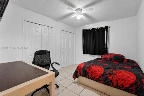 Propiedad comercial en venta en Coral Springs, Florida, 224.36 m2 № 2076417 - foto 24