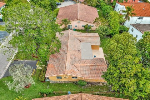 Propiedad comercial en venta en Coral Springs, Florida, 224.36 m2 № 2076417 - foto 22