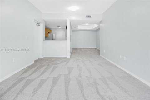 Copropriété à vendre à Doral, Floride: 3 chambres, 119.1 m2 № 2050509 - photo 11