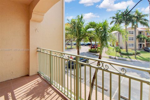 Copropriété à vendre à Doral, Floride: 3 chambres, 119.1 m2 № 2050509 - photo 5