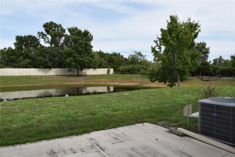 Adosado en venta en Spring Hill, Florida, 2 dormitorios, 129.13 m2 № 1822412 - foto 6
