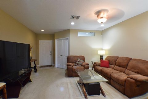 Adosado en venta en Spring Hill, Florida, 2 dormitorios, 129.13 m2 № 1822412 - foto 3