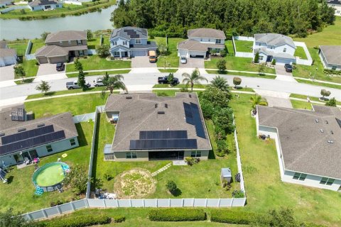 House in Kissimmee, Florida 4 bedrooms, 225.2 sq.m. № 2315037 - photo 24