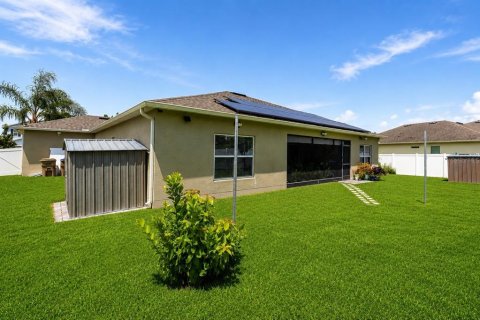 House in Kissimmee, Florida 4 bedrooms, 225.2 sq.m. № 2315037 - photo 19