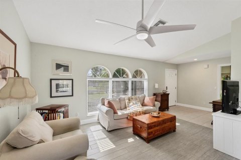 House in Port Charlotte, Florida 3 bedrooms, 142.33 sq.m. № 1434000 - photo 11