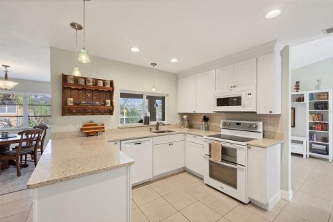 House in Port Charlotte, Florida 3 bedrooms, 142.33 sq.m. № 1434000 - photo 19