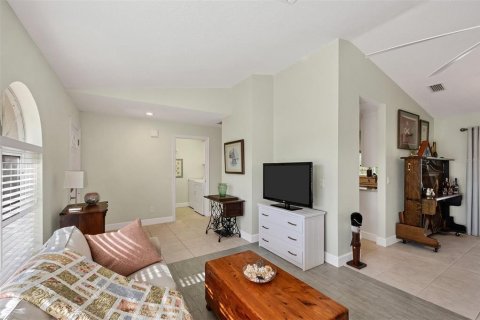 House in Port Charlotte, Florida 3 bedrooms, 142.33 sq.m. № 1434000 - photo 12