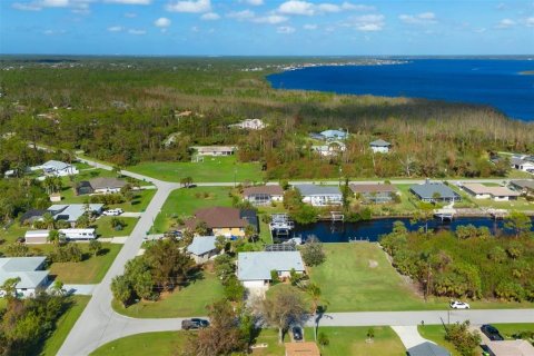 House in Port Charlotte, Florida 3 bedrooms, 142.33 sq.m. № 1434000 - photo 3