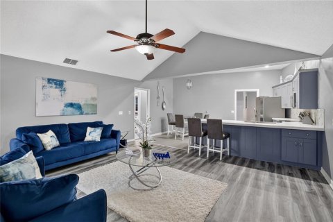 House in Lakeland, Florida 4 bedrooms, 293.48 sq.m. № 2209568 - photo 28