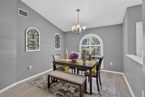 House in Lakeland, Florida 4 bedrooms, 293.48 sq.m. № 2209568 - photo 14