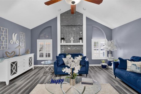 House in Lakeland, Florida 4 bedrooms, 293.48 sq.m. № 2209568 - photo 30