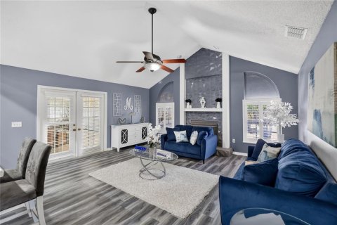 House in Lakeland, Florida 4 bedrooms, 293.48 sq.m. № 2209568 - photo 25