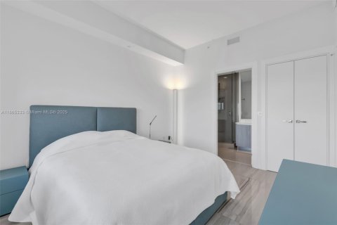 Copropriété à vendre à Miami, Floride: 2 chambres, 110.27 m2 № 1897358 - photo 20