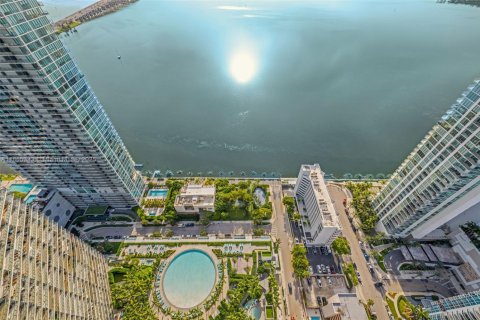 Copropriété à vendre à Miami, Floride: 2 chambres, 110.27 m2 № 1897358 - photo 22