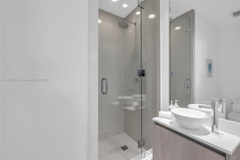 Copropriété à vendre à Miami, Floride: 2 chambres, 110.27 m2 № 1897358 - photo 26