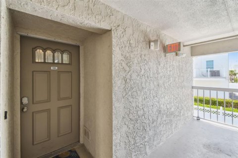 Купить кондоминиум в Индиан-Шорс, Флорида 4 комнаты, 104.52м2, № 1766145 - фото 3