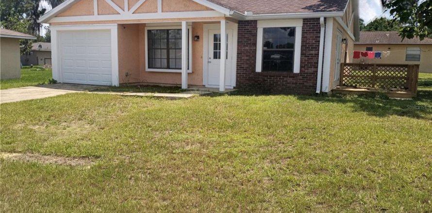 Casa en Ocala, Florida 3 dormitorios, 99.59 m2 № 1722397
