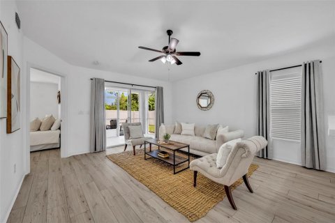 Casa en venta en Ormond Beach, Florida, 3 dormitorios, 124.21 m2 № 1905177 - foto 11