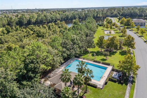 Casa en venta en Kissimmee, Florida, 4 dormitorios, 174.1 m2 № 1918590 - foto 22