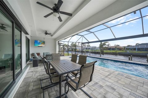 Casa en venta en Port Charlotte, Florida, 3 dormitorios, 196.67 m2 № 1406430 - foto 12