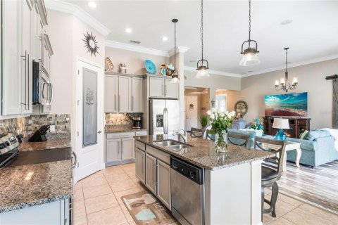 Villa ou maison à vendre à Kissimmee, Floride: 3 chambres, 227.15 m2 № 1615421 - photo 15