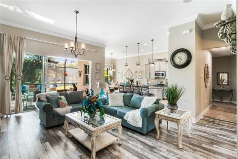 Villa ou maison à vendre à Kissimmee, Floride: 3 chambres, 227.15 m2 № 1615421 - photo 10