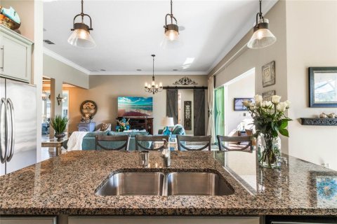 Villa ou maison à vendre à Kissimmee, Floride: 3 chambres, 227.15 m2 № 1615421 - photo 16