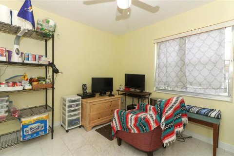 Casa en venta en Orlando, Florida, 3 dormitorios, 197.42 m2 № 1634917 - foto 24