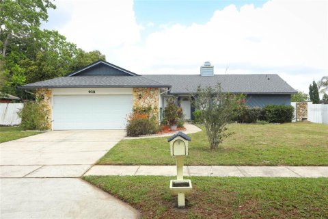 House in Orlando, Florida 3 bedrooms, 197.42 sq.m. № 1634917 - photo 1