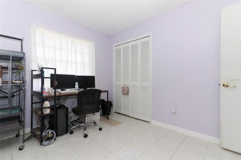Casa en venta en Orlando, Florida, 3 dormitorios, 197.42 m2 № 1634917 - foto 28