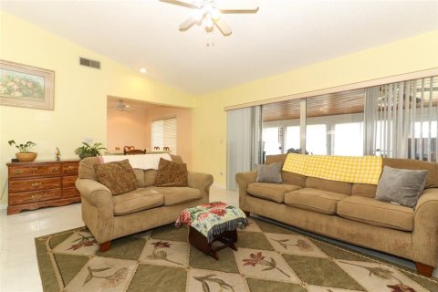 Villa ou maison à vendre à Orlando, Floride: 3 chambres, 197.42 m2 № 1634917 - photo 10