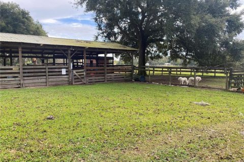 House in Citra, Florida 3 bedrooms, 158.58 sq.m. № 1813173 - photo 12