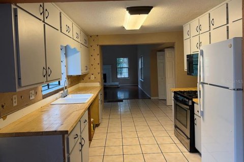 House in Citra, Florida 3 bedrooms, 158.58 sq.m. № 1813173 - photo 5