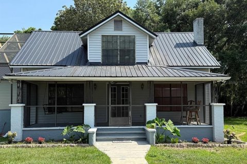 House in Citra, Florida 3 bedrooms, 158.58 sq.m. № 1813173 - photo 1